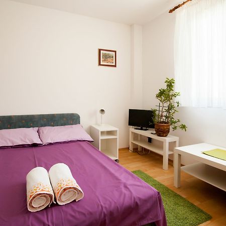 Friendly People'S Guest House Задар Екстериор снимка